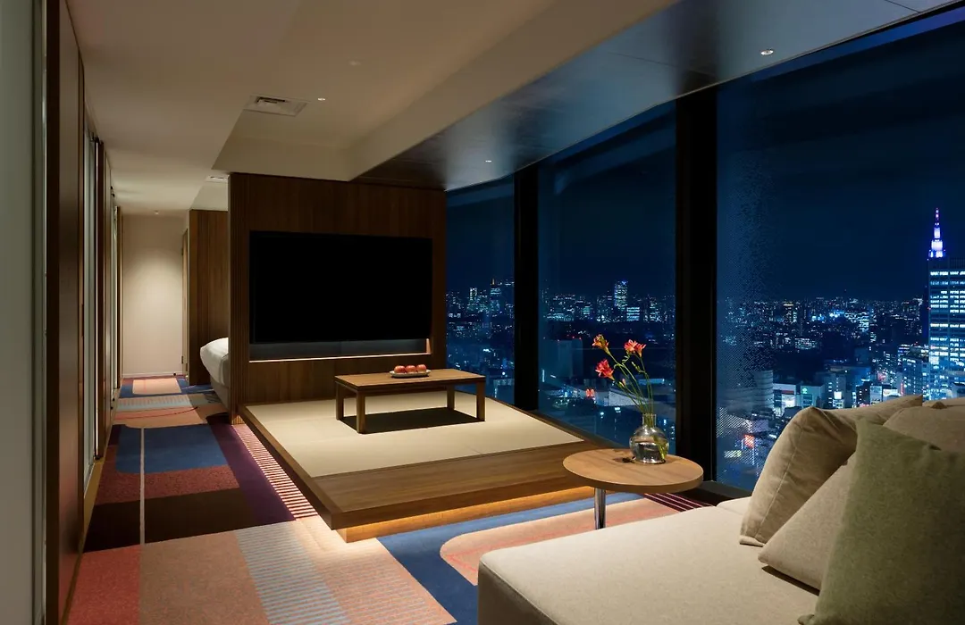 Hotel Groove Shinjuku, A Parkroyal Hotel-1